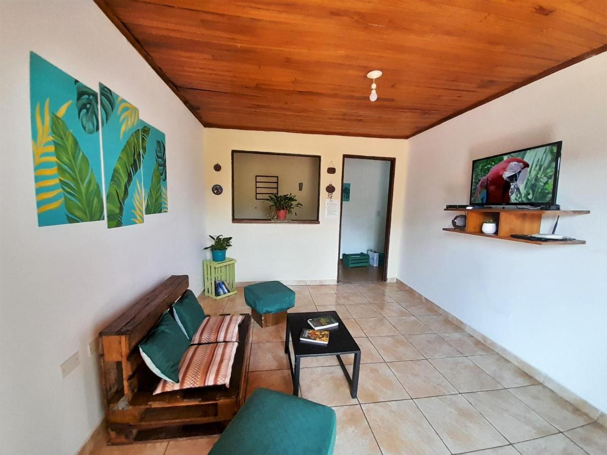 بويرتو إجوازو Eco Hostel Iguazu المظهر الخارجي الصورة